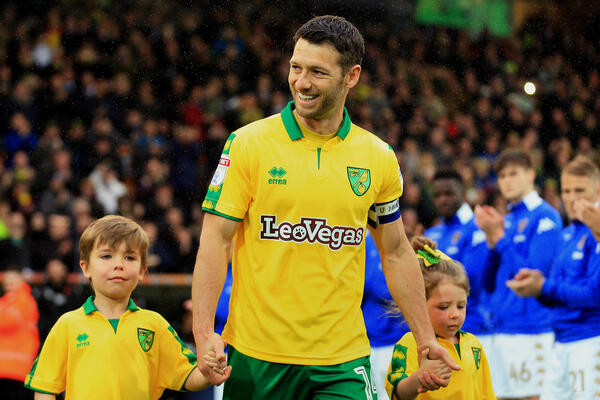 Wes Hoolahan