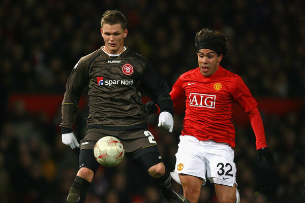 Michael Jakobsen; Carlos Tevez