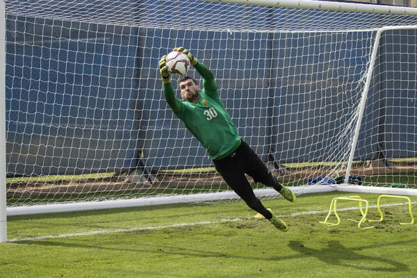 Mat Ryan in training.
