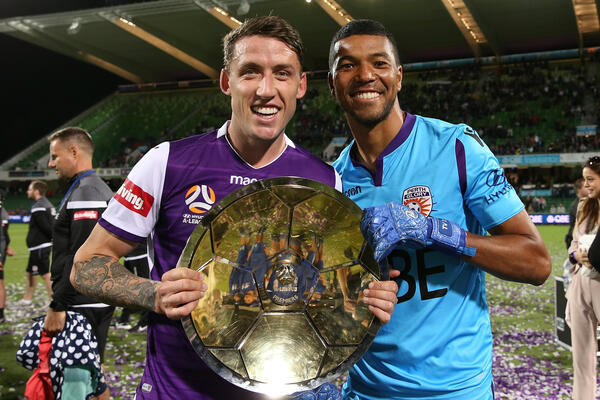 Scott Neville; Tando Velaphi