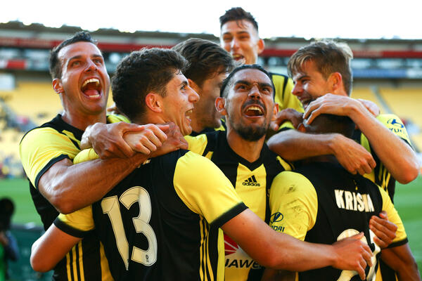 Wellington Phoenix celebrate a goal.